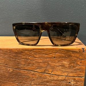 HUGO Tortoise Sunglasses